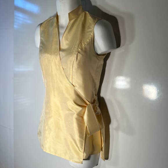 Casual Corner SZ6 Butter Yellow Silk Wrap Top Chic Old Money Quiet Luxury Capsul - Picture 3 of 9